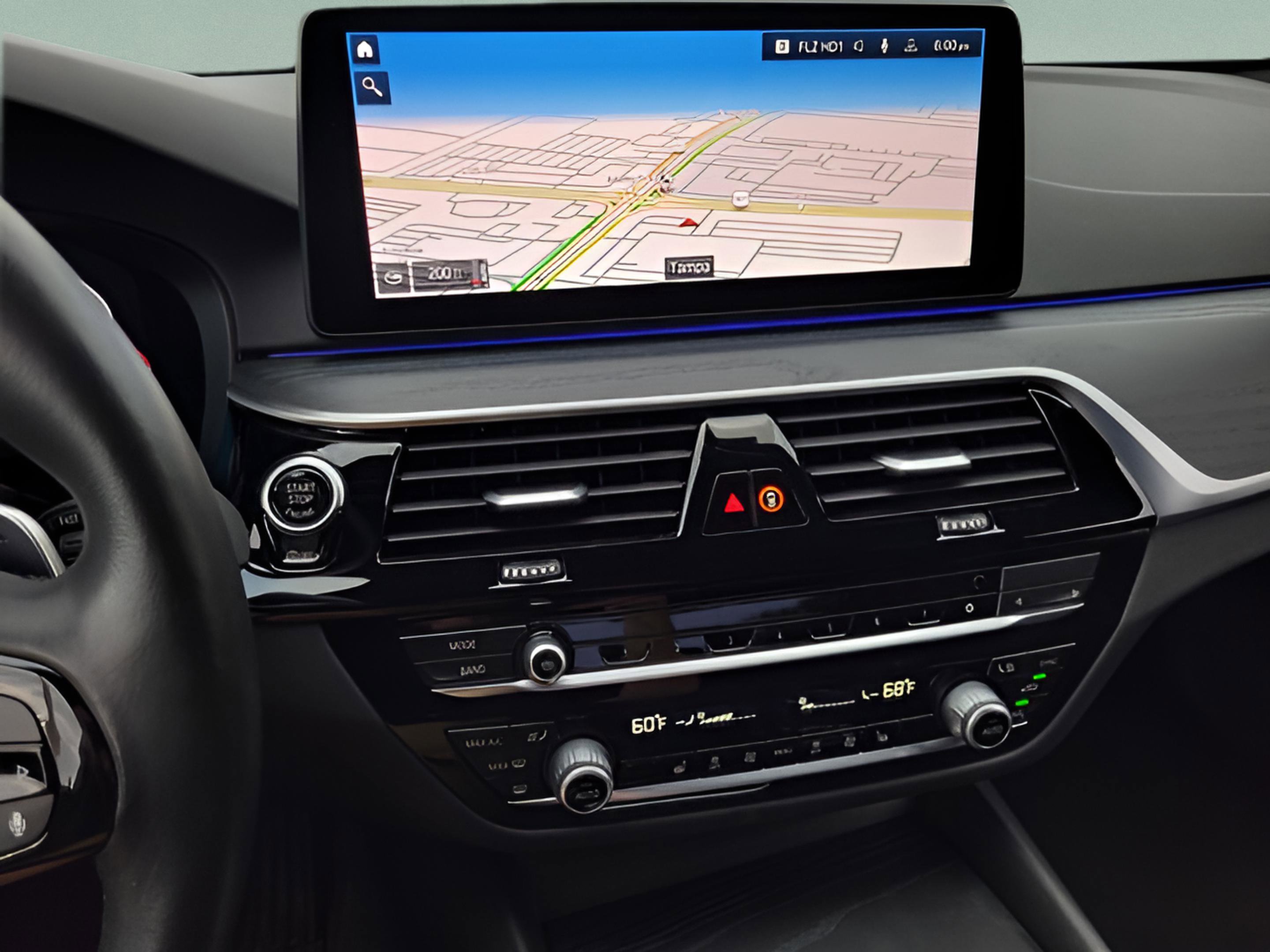 Used 2023 BMW 530i xDrive image 18