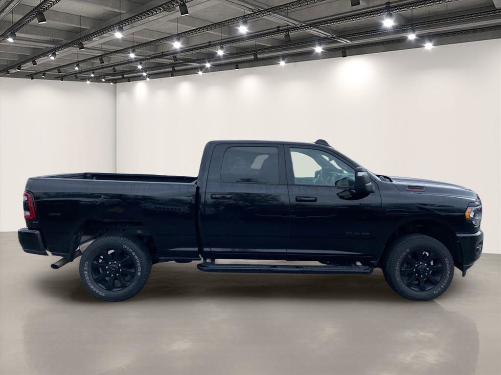 Used 2024 RAM 2500 Big Horn w/ Night Edition AWD/4WD image 8