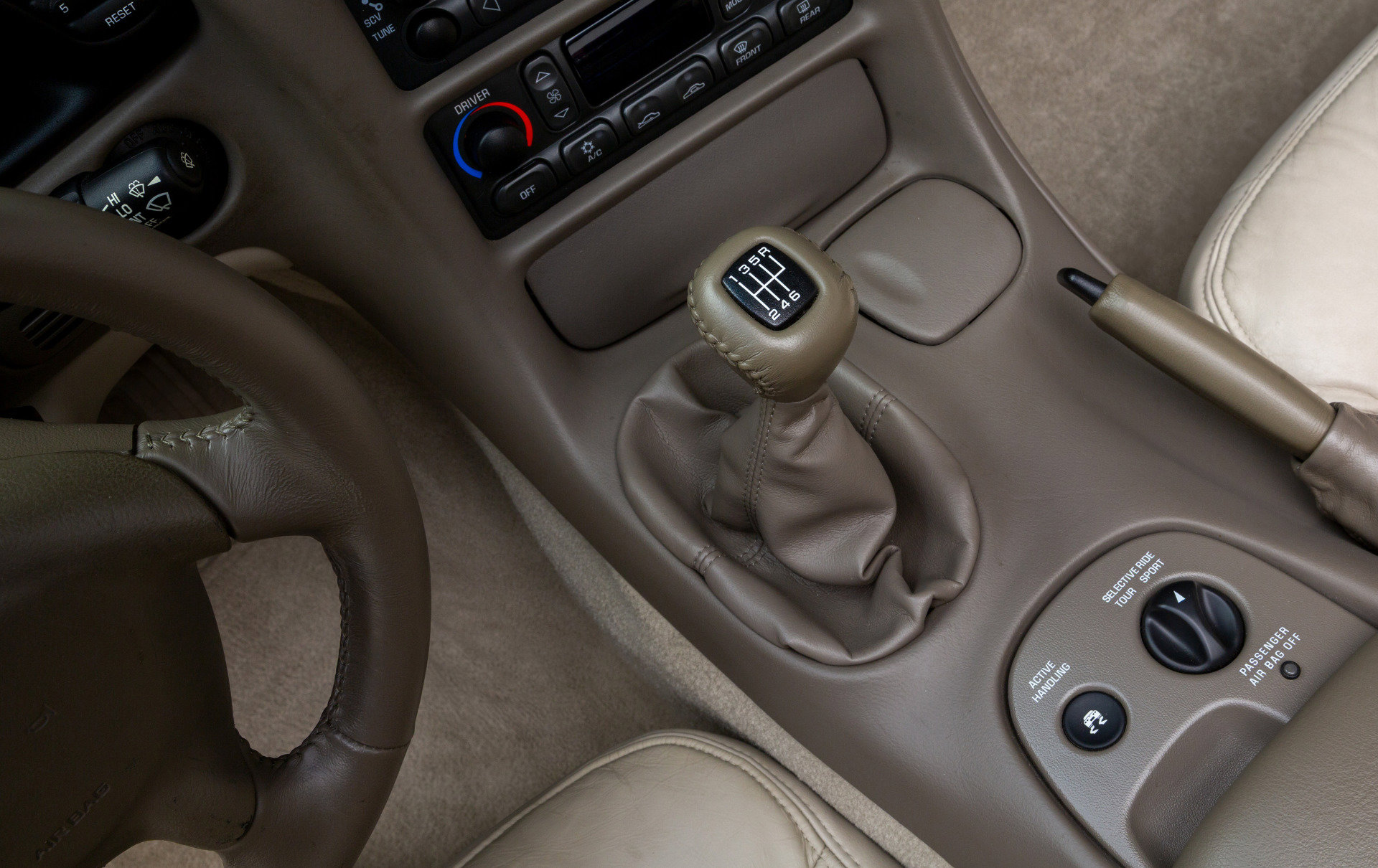 Used 2003 Chevrolet Corvette 50th Anniversary Edition w/ Preferred Equipment Group1 image 29