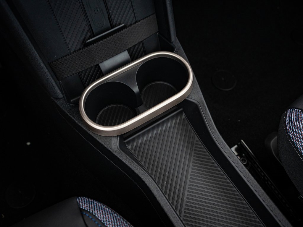 Certified 2025 MINI Cooper 2-Door Hardtop image 30