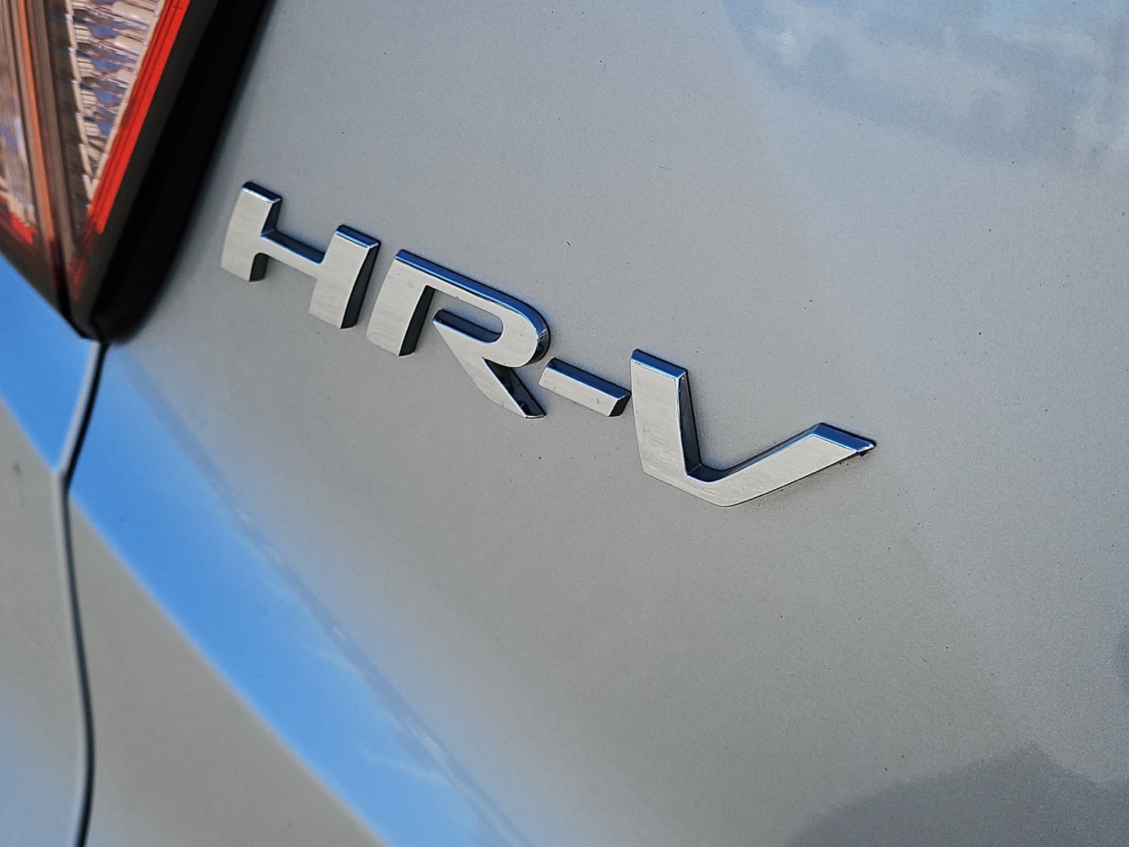 Used 2016 Honda HR-V EX-L image 6