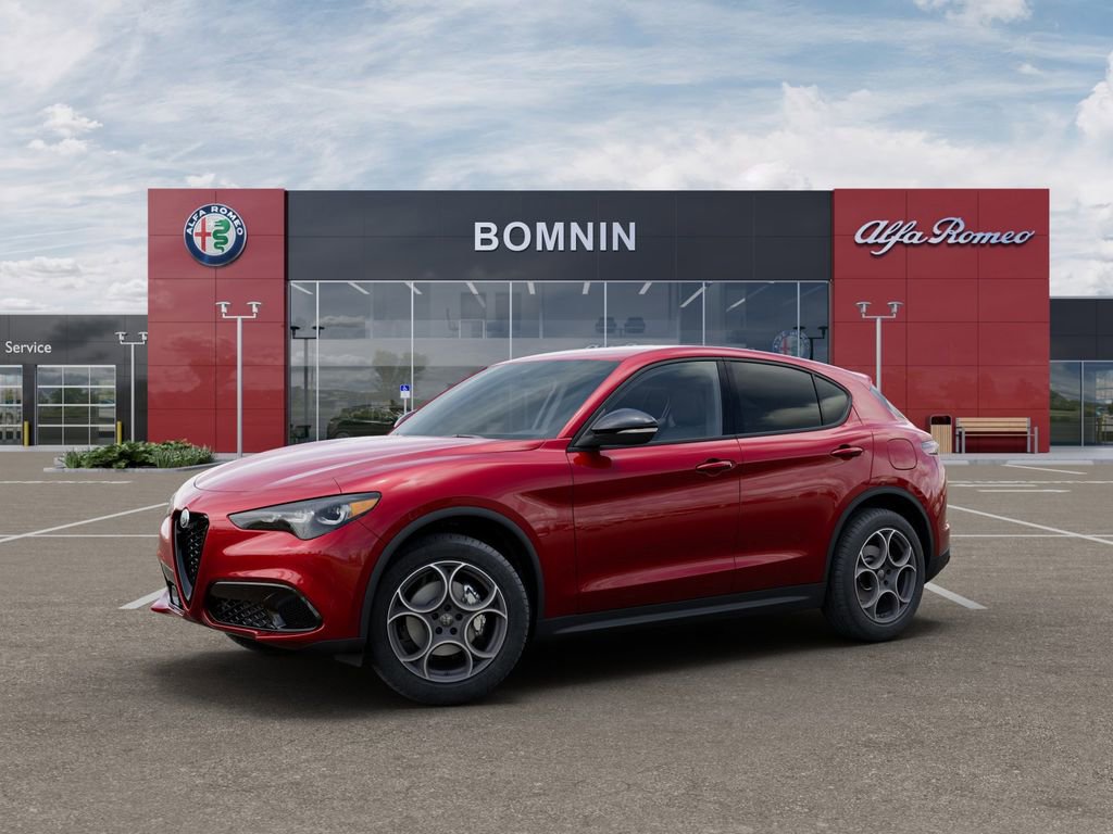 New 2025 Alfa Romeo Stelvio Sprint video 2