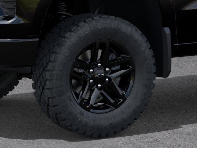 New 2026 Chevrolet Silverado 1500 Custom Trail Boss w/ LPO, Dark Essentials Package AWD/4WD image 9