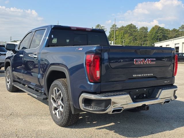 Used 2023 GMC Sierra 1500 SLT w/ SLT Premium Package image 3