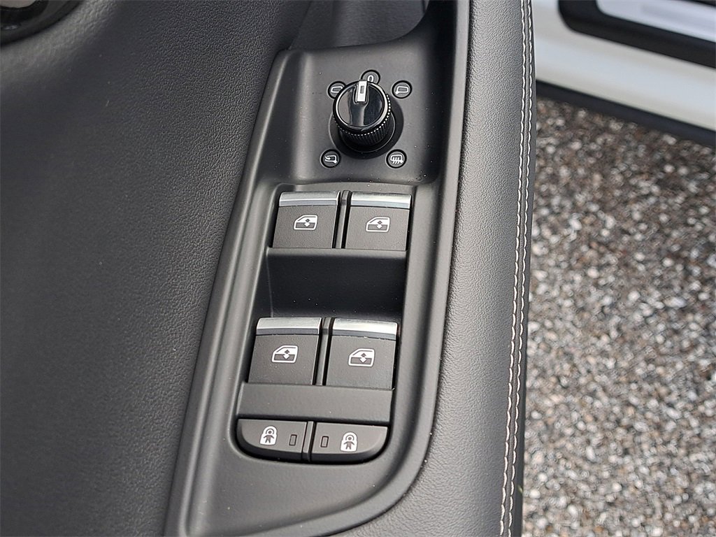 Certified 2024 Audi Q8 Premium Plus image 21