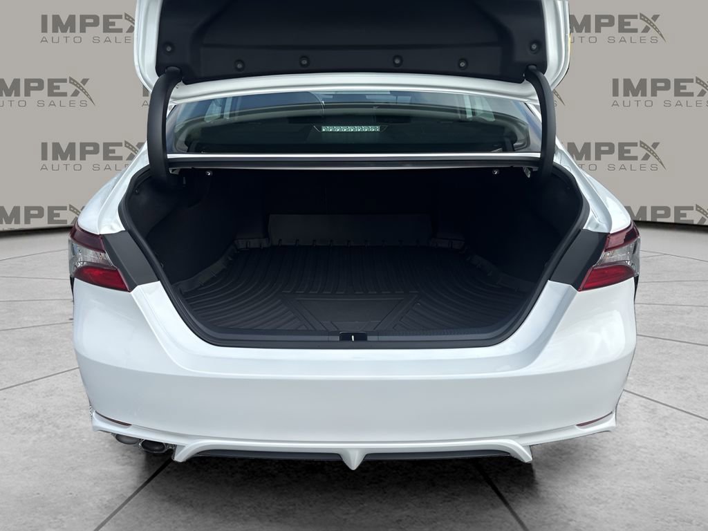 Used 2023 Toyota Camry SE w/ Convenience Package image 28