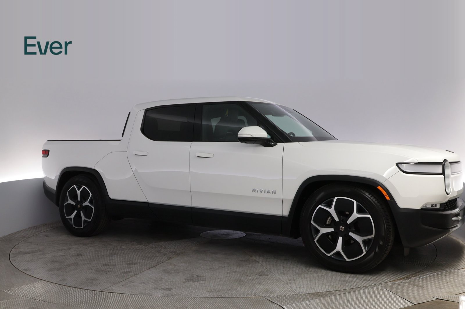 Used 2023 Rivian R1T Adventure Dual AWD/4WD image 14