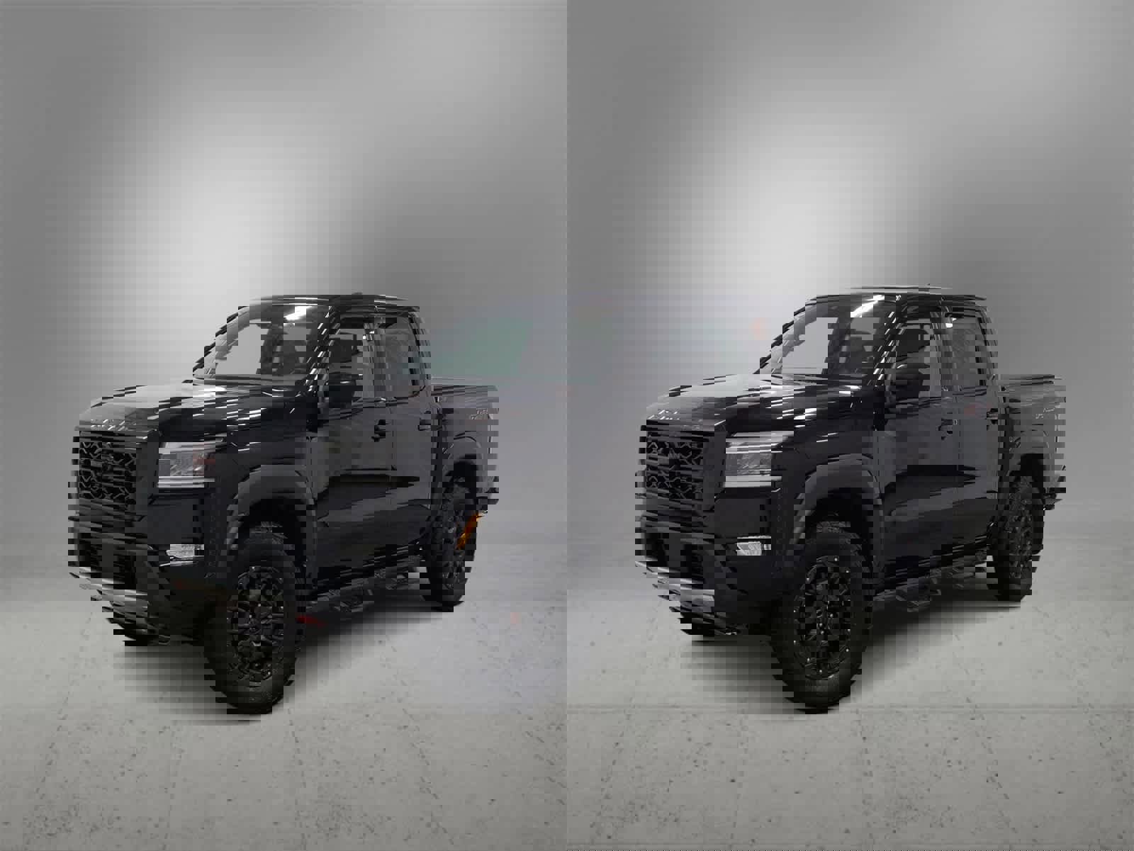 Used 2022 Nissan Frontier PRO-4X w/ Pro-4X Premium Package image 1