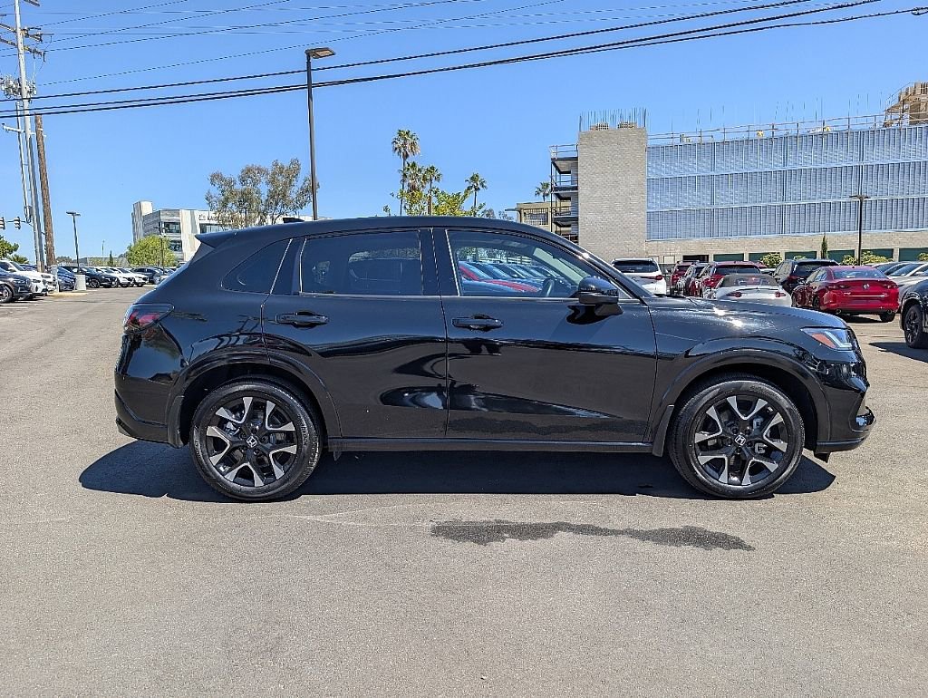 Used 2026 Honda HR-V EX-L image 8