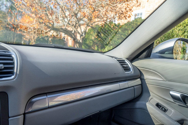 Used 2014 Porsche Cayman RWD image 28