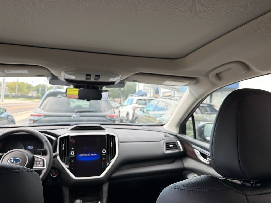 Used 2026 Subaru Ascent Touring AWD/4WD image 8