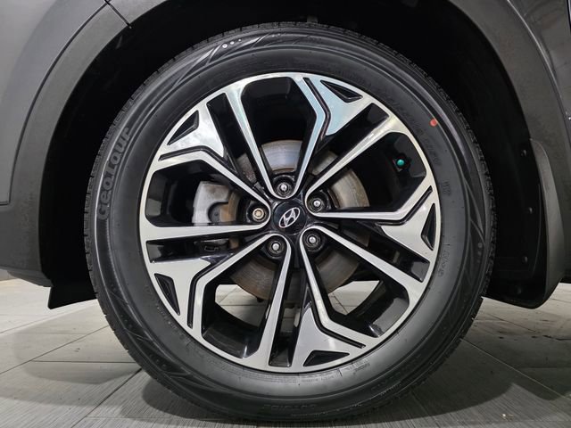 Used 2020 Hyundai Santa Fe Limited AWD/4WD image 22