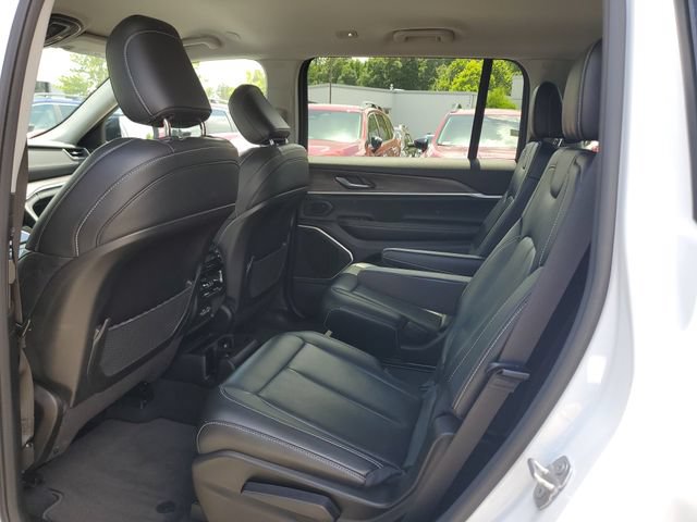 Certified 2022 Jeep Grand Cherokee L Limited RWD image 19