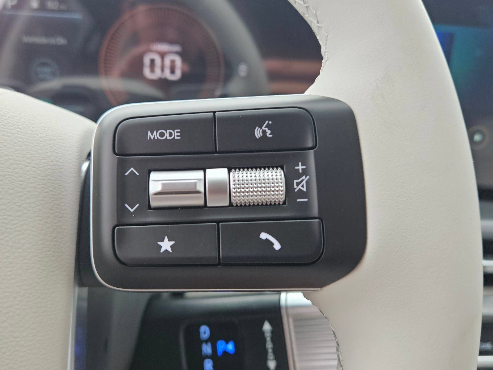New 2026 Hyundai Santa Fe SEL FWD image 25