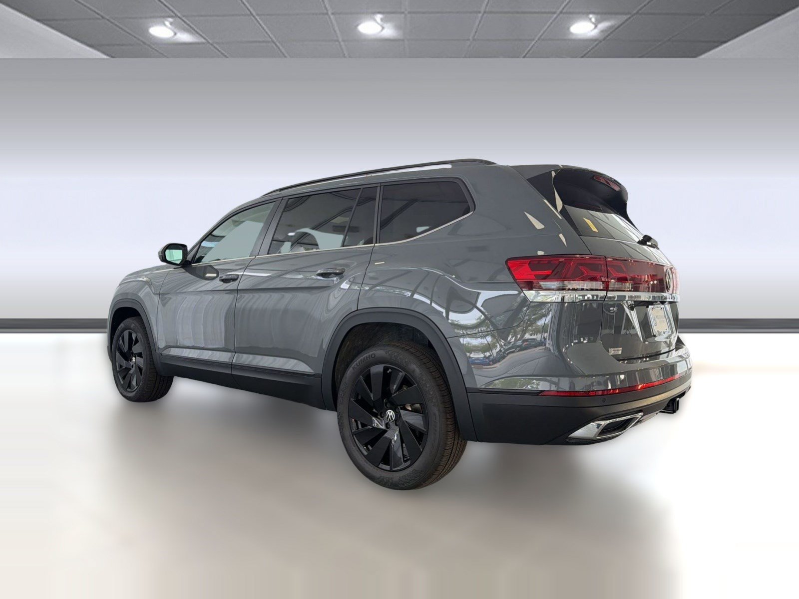 New 2026 Volkswagen Atlas SE FWD image 3