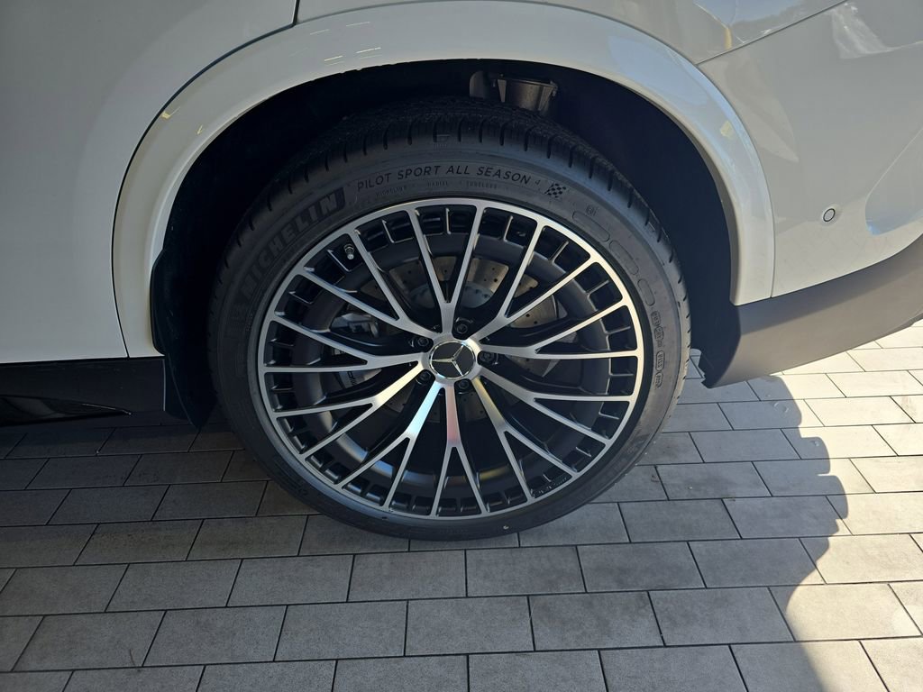 New 2026 Mercedes-Benz GLC 43 AMG 4MATIC Coupe image 35