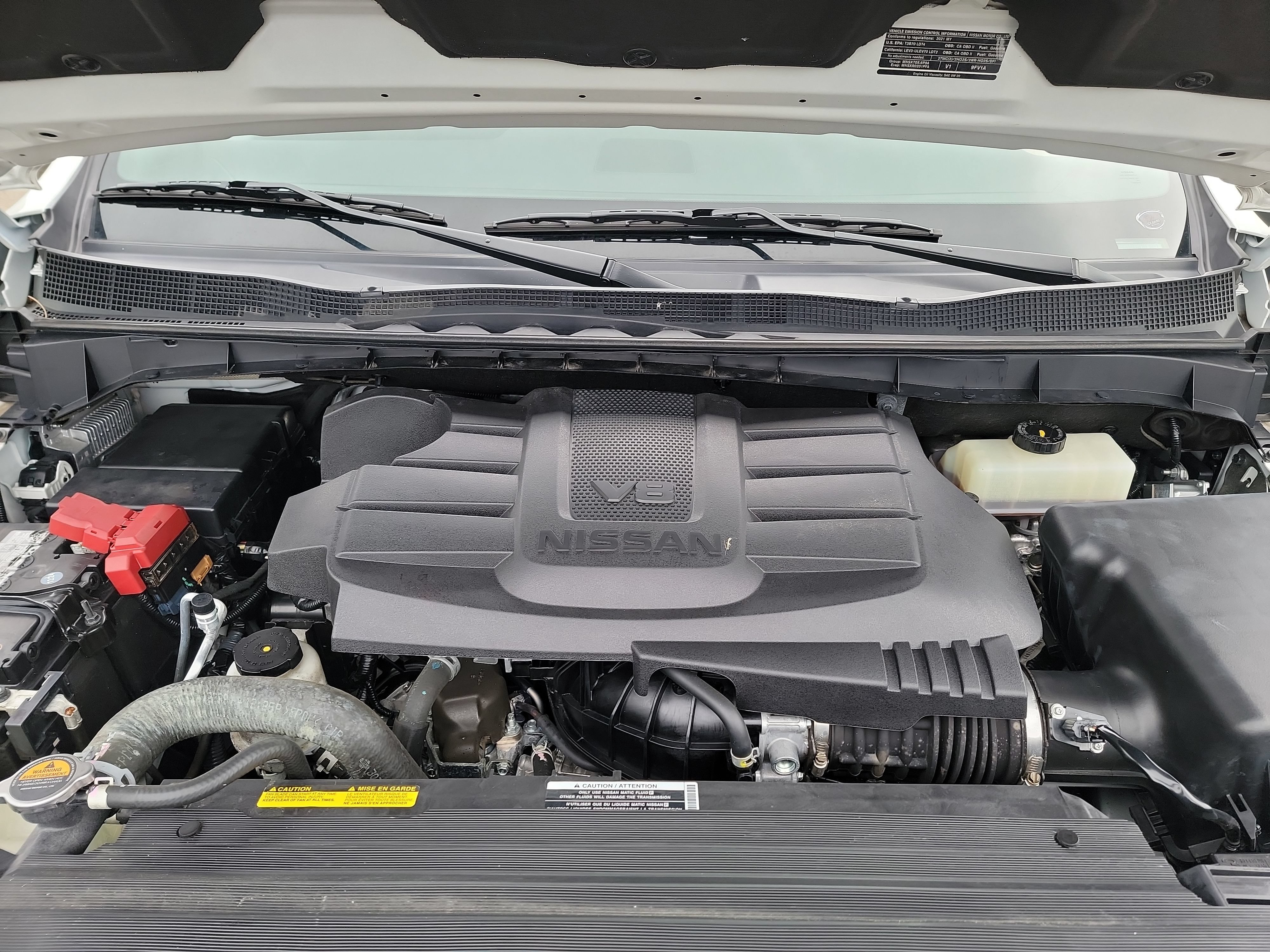 Used 2021 Nissan Titan PRO-4X w/ Pro-4x Convenience Package AWD/4WD image 24