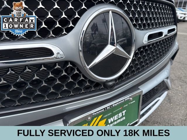 Used 2025 Mercedes-Benz GLC 300 4MATIC image 4