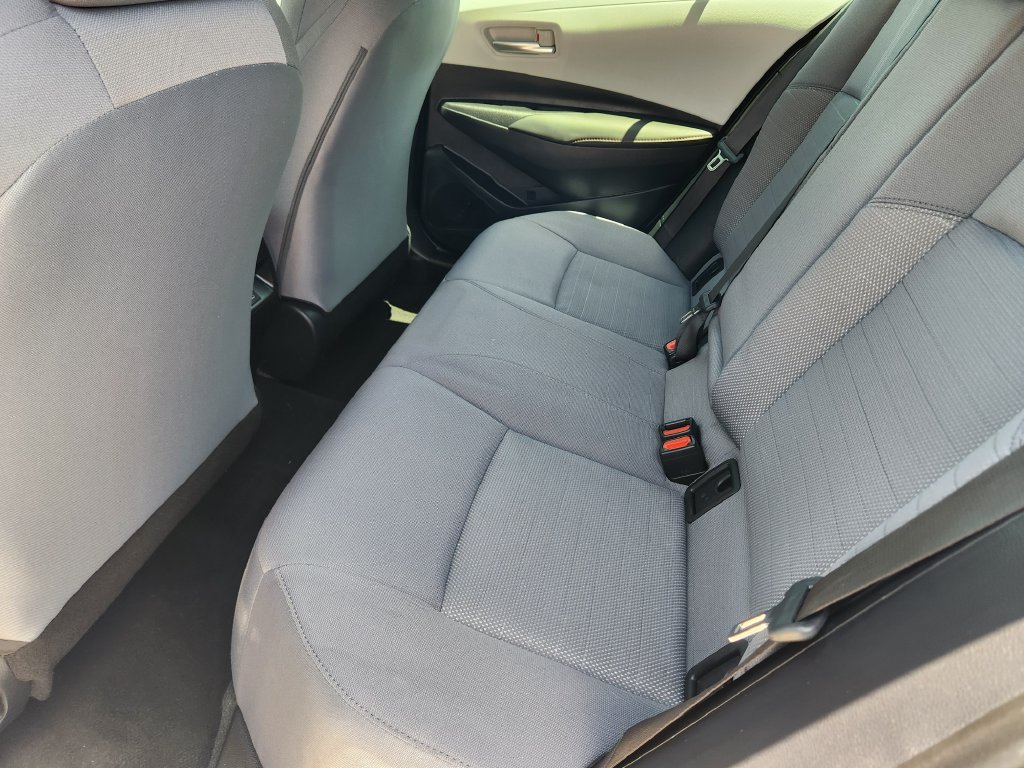 Used 2025 Toyota Corolla SE FWD image 31