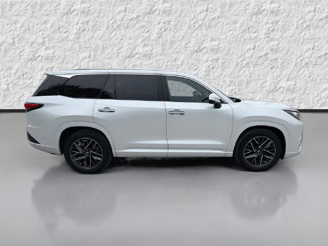 Used 2026 Lexus TX 350 AWD w/ Technology Package image 2