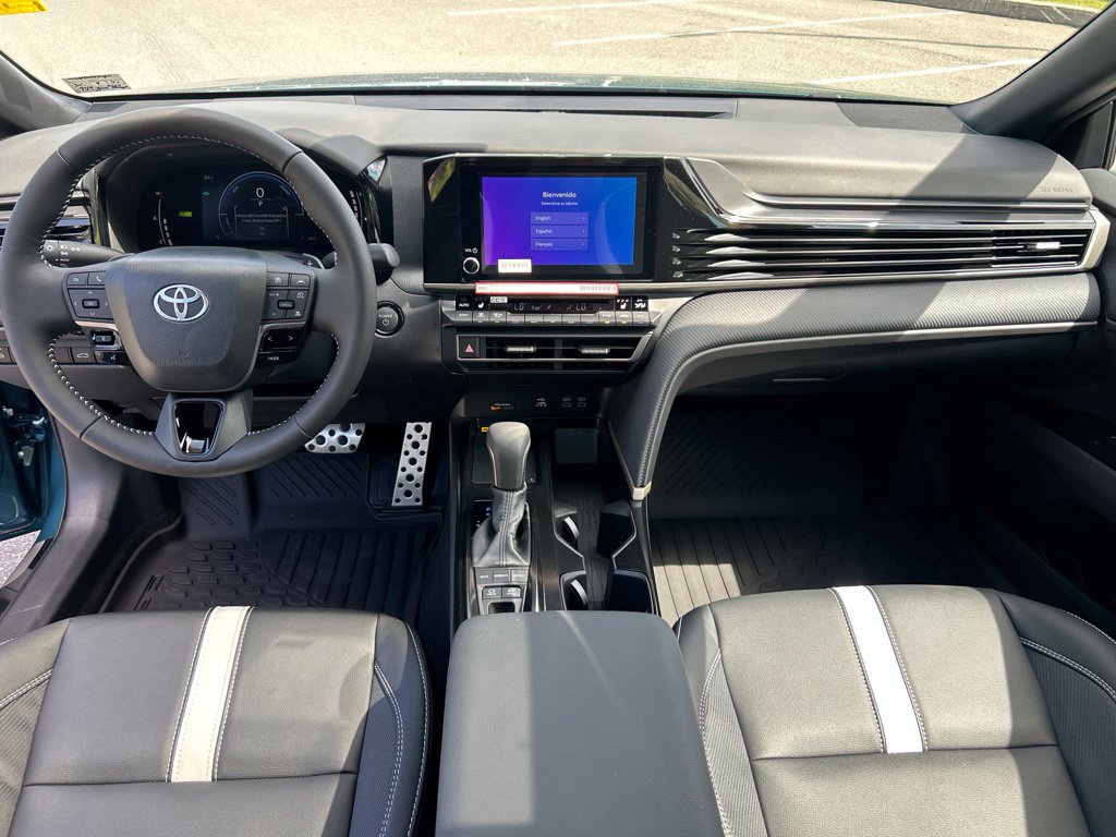 New 2026 Toyota Camry SE w/ Convenience Package FWD image 12