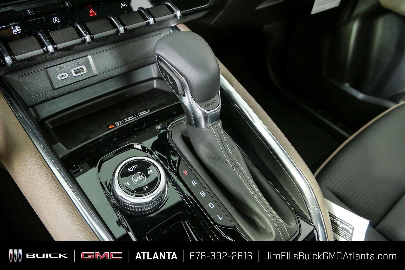 New 2026 GMC Canyon Denali AWD/4WD image 17
