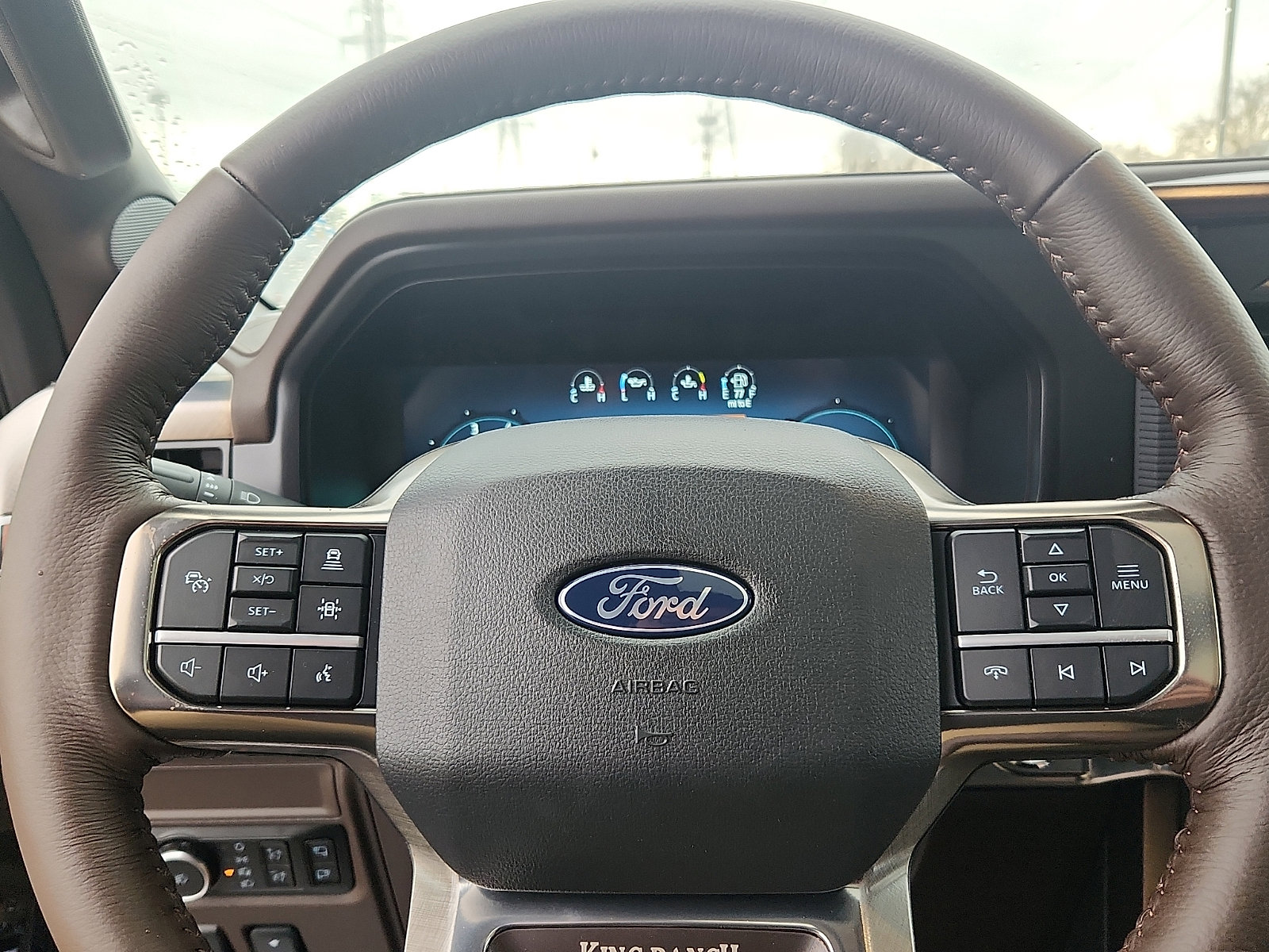 New 2025 Ford F150 King Ranch w/ FX4 Off-Road Package image 15