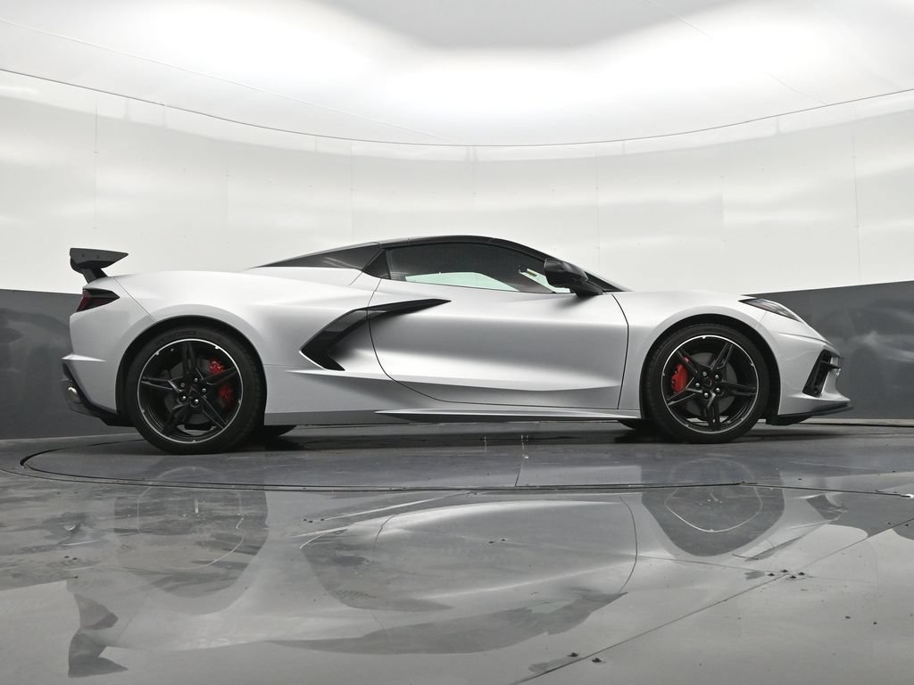 Used 2020 Chevrolet Corvette Stingray Premium Conv w/ 3LT Preferred Equipment Group RWD image 28
