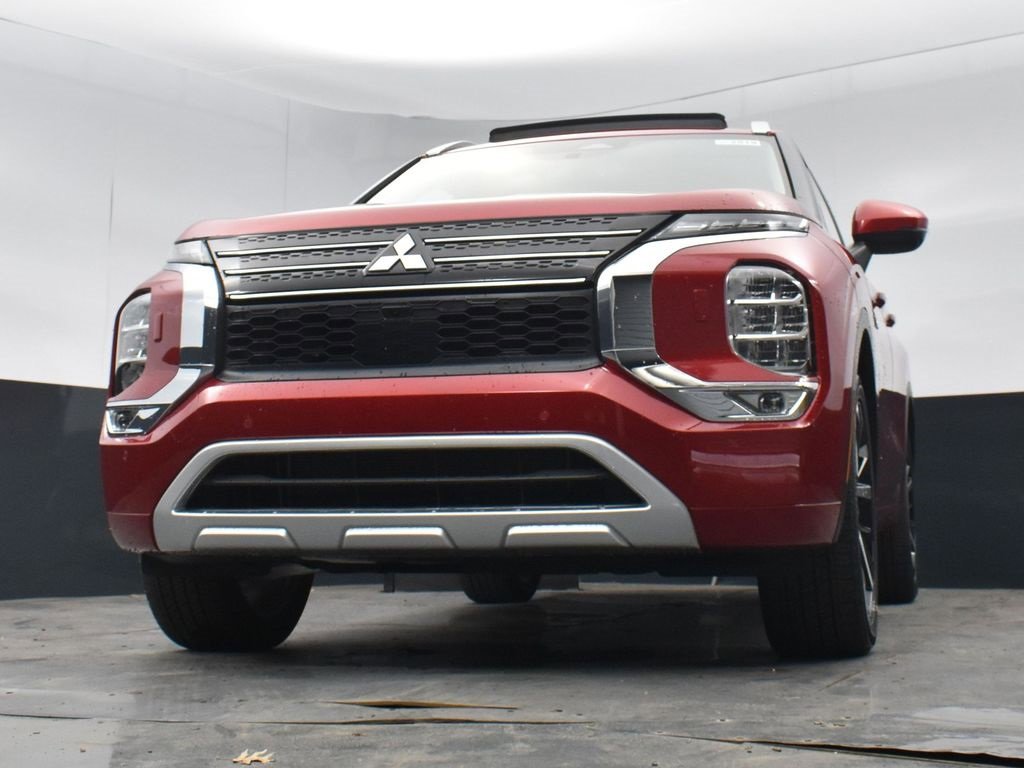 New 2025 Mitsubishi Outlander SEL image 36