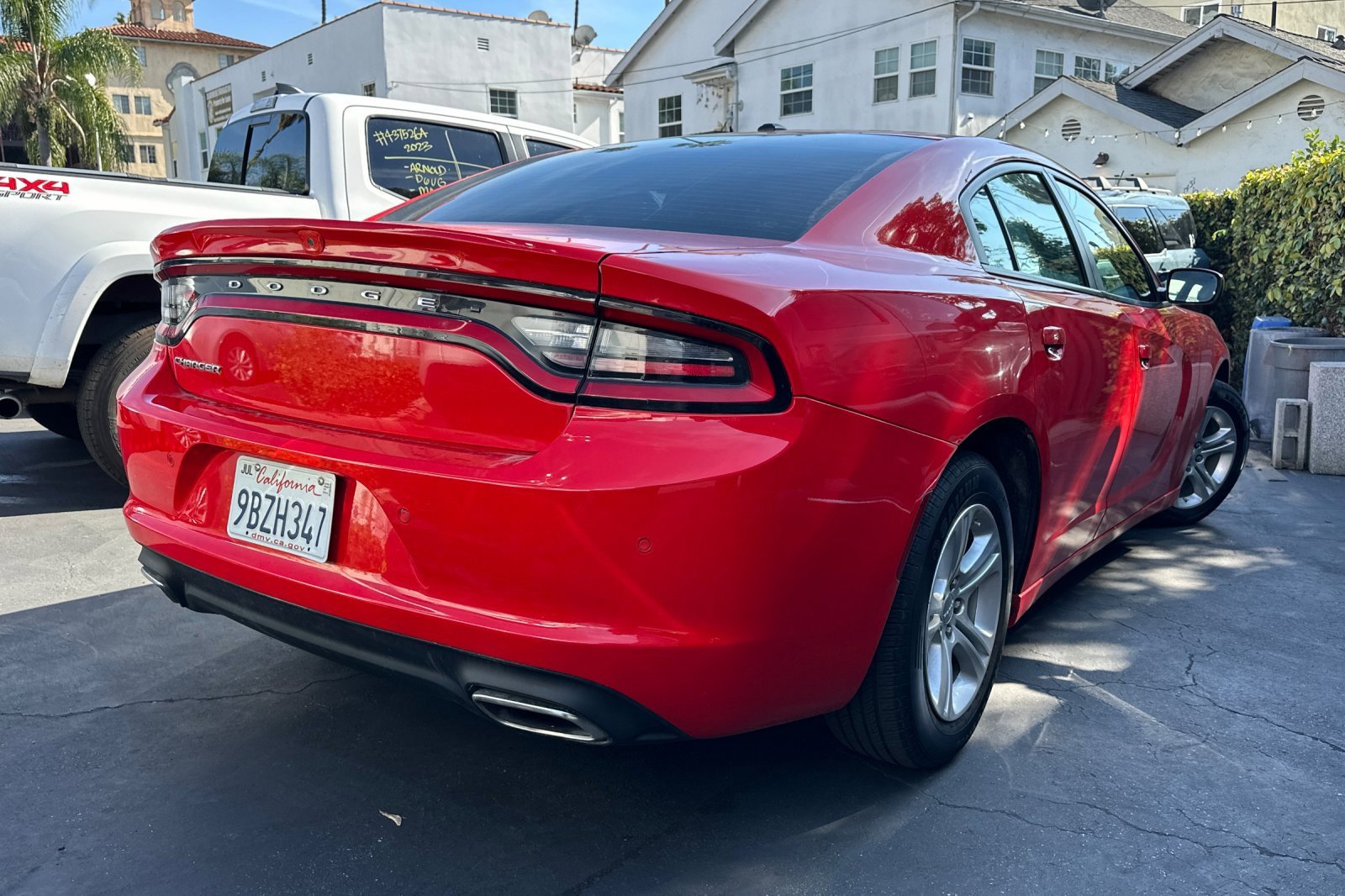 Used 2022 Dodge Charger SXT w/ Leather Interior Group image 3