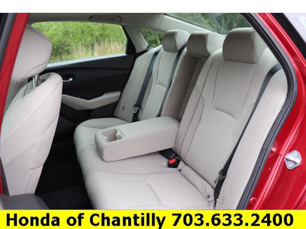 Used 2025 Honda Accord SE image 26