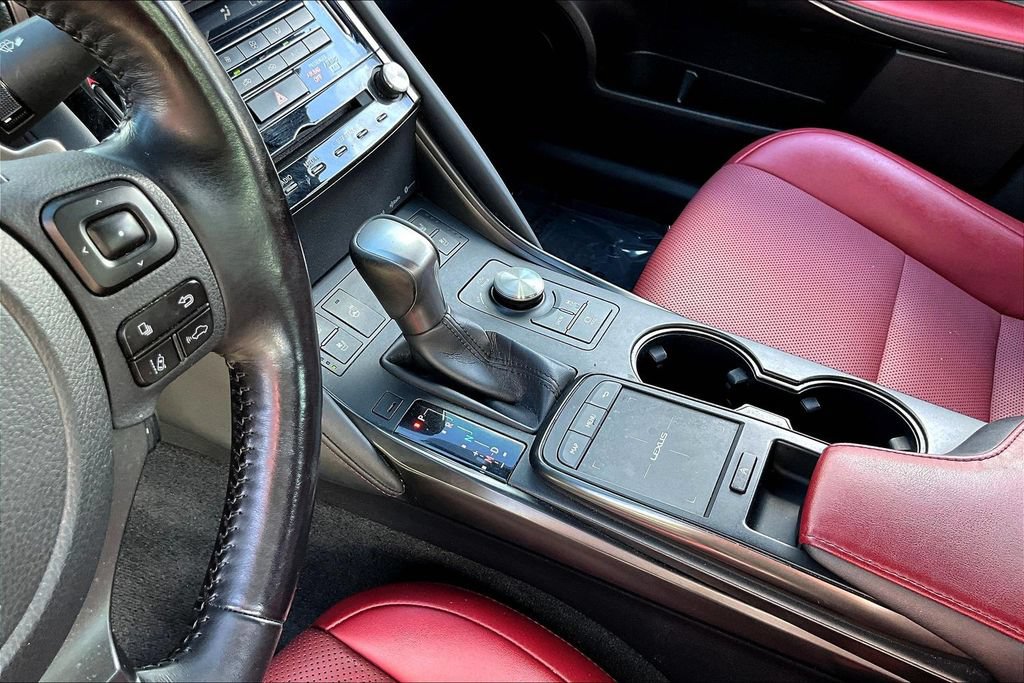 Used 2022 Lexus IS 300 AWD w/ Premium Package image 18