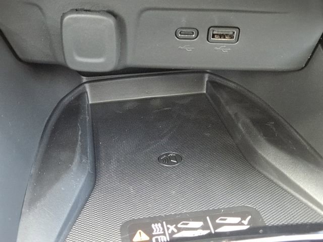 New 2026 Chevrolet Trax RS w/ Sunroof Package image 9