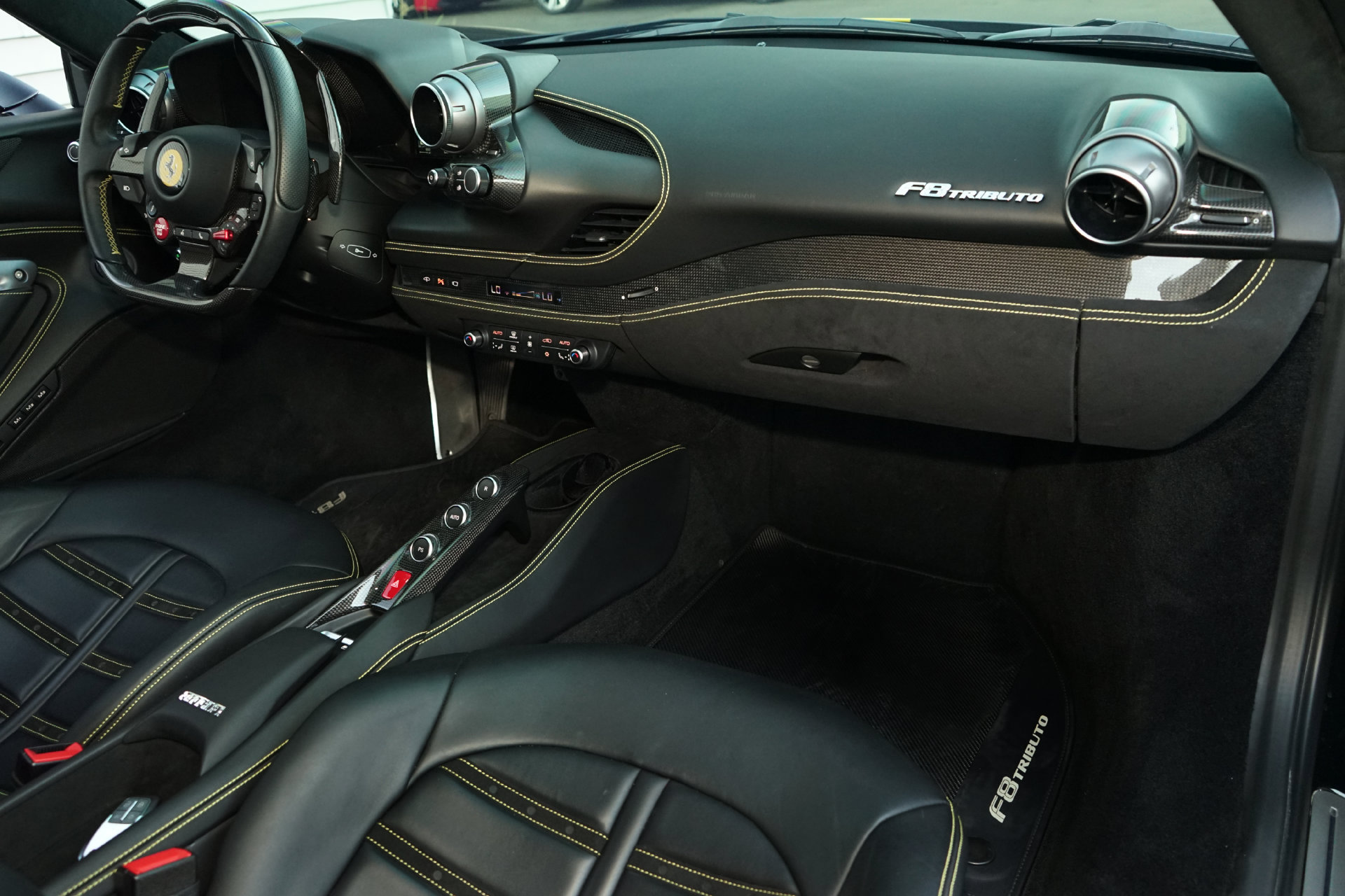 Used 2020 Ferrari F8 Tributo RWD image 12