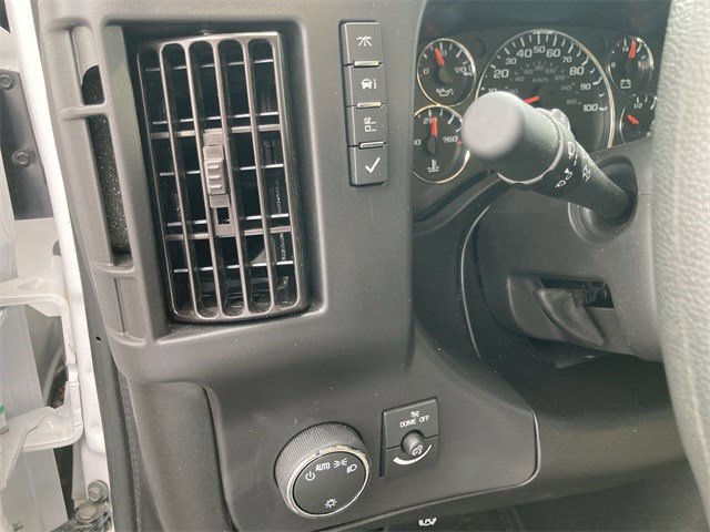 New 2025 GMC Savana 3500 w/ Power Convenience Package image 38