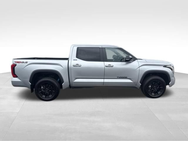 Used 2025 Toyota Tundra Limited w/ TRD Off-Road Package AWD/4WD image 6