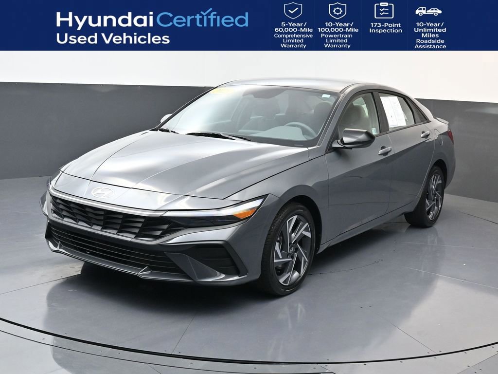 Certified 2025 Hyundai Elantra SEL image 1
