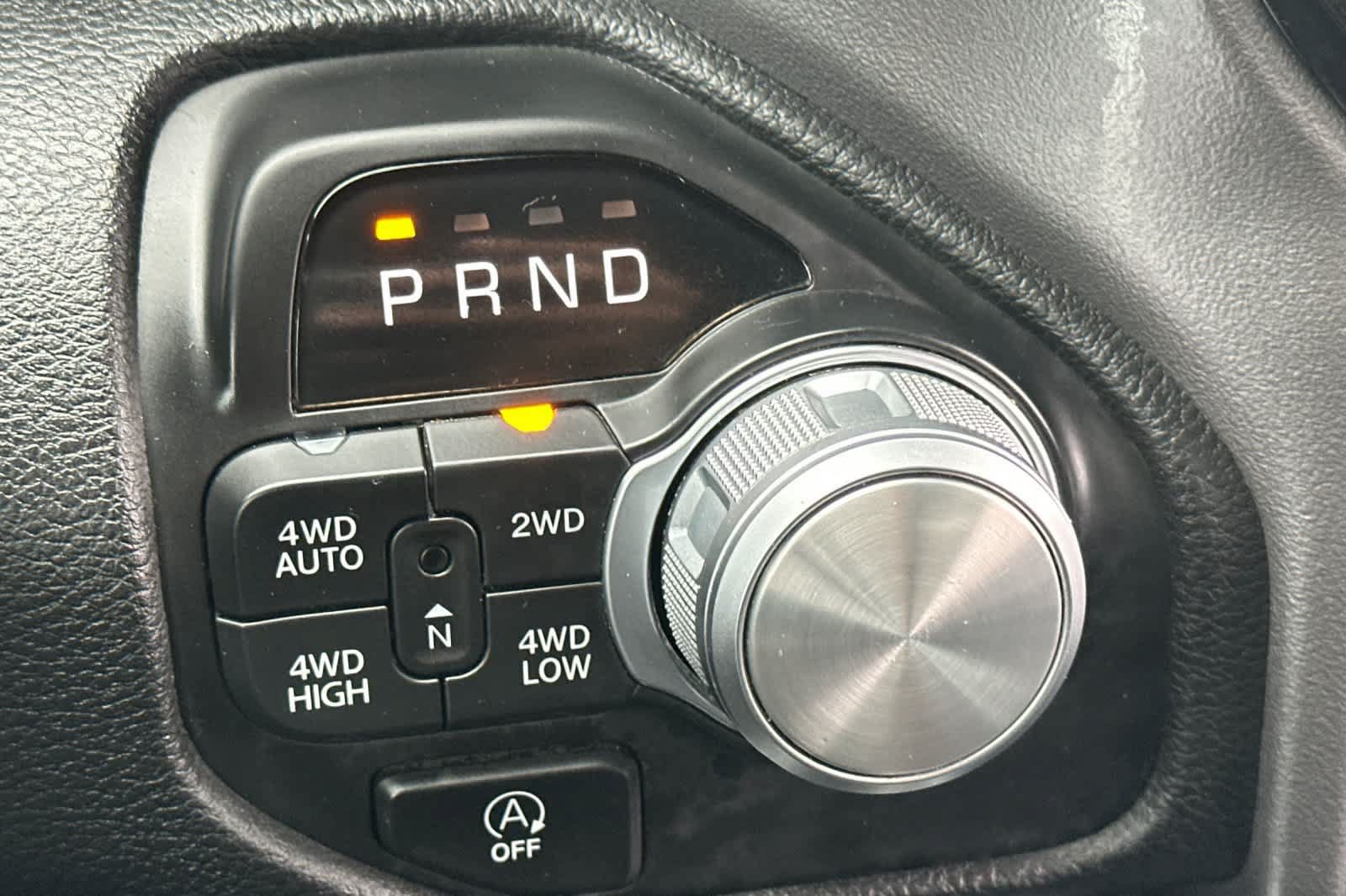 Used 2025 RAM 1500 Laramie AWD/4WD image 26