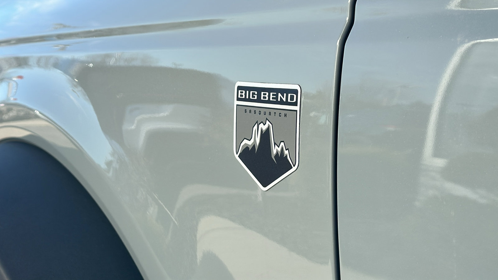 Used 2021 Ford Bronco Big Bend w/ Sasquatch Package image 11