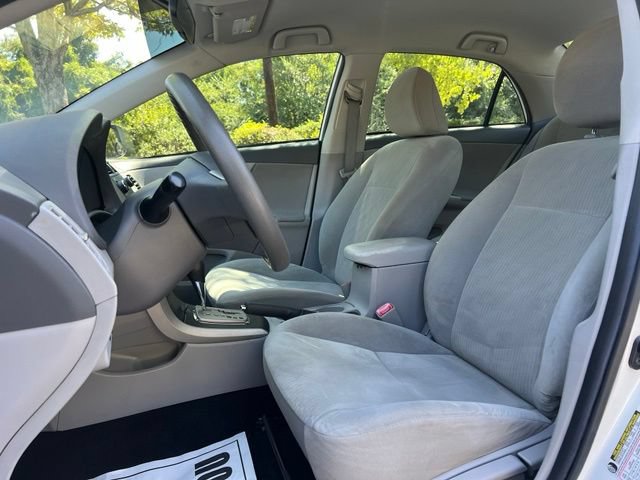 Used 2010 Toyota Corolla LE w/ All Weather Guard Pkg FWD image 12