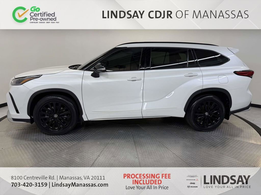Used 2023 Toyota Highlander XSE AWD/4WD image 5