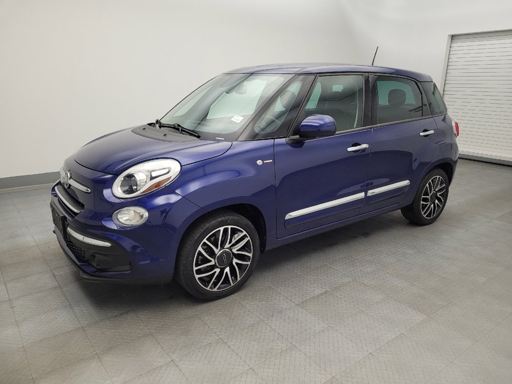 Used 2019 FIAT 500L Pop w/ Popular Equipment Group image 2