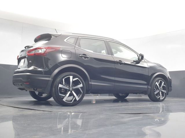 Used 2022 Nissan Rogue Sport SL w/ Premium Package FWD image 26