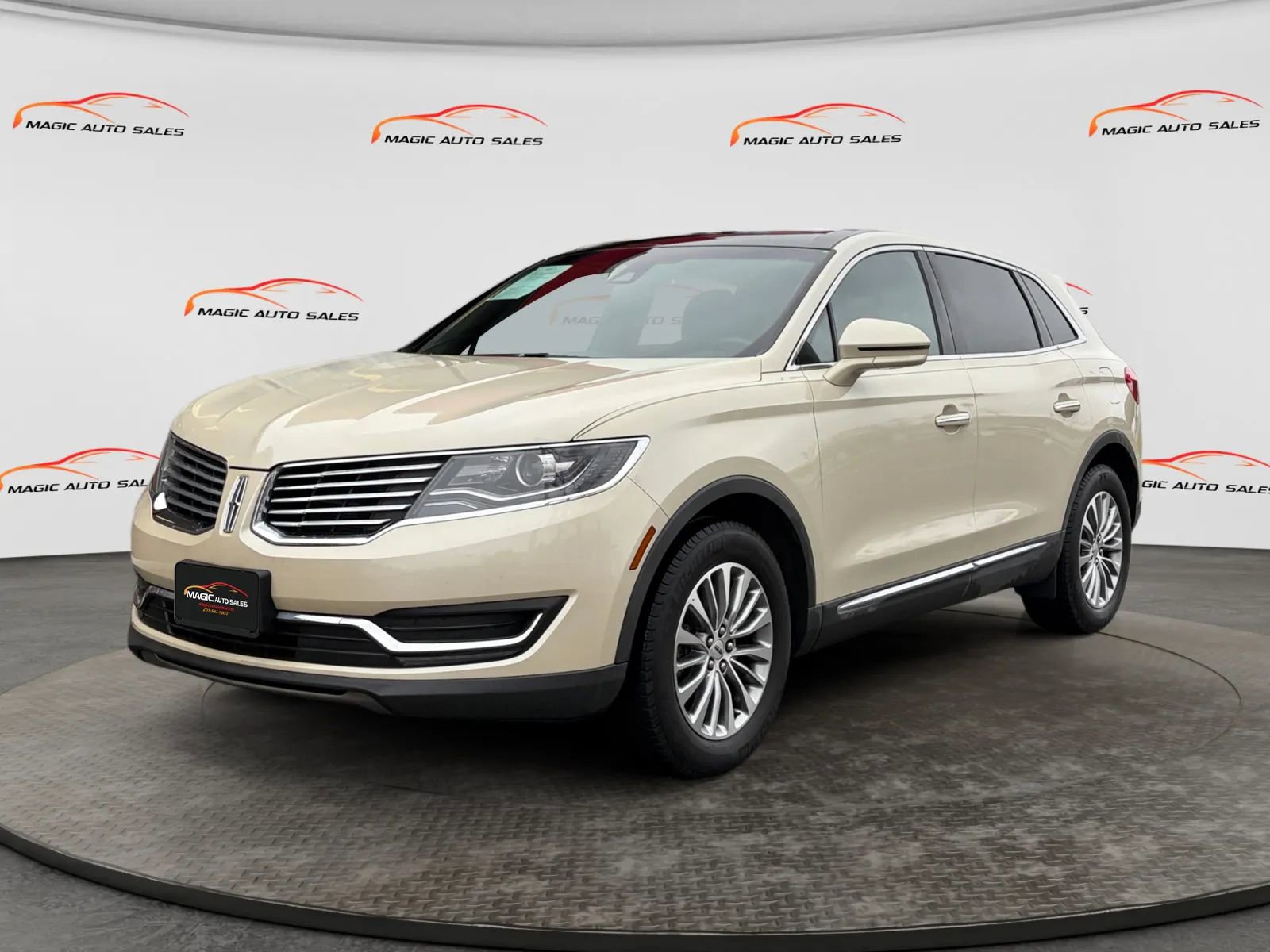 Used 2018 Lincoln MKX Select w/ Select Plus Package image 1