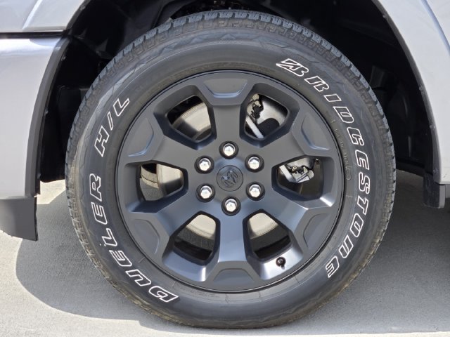Used 2025 RAM 1500 Lone Star RWD image 14