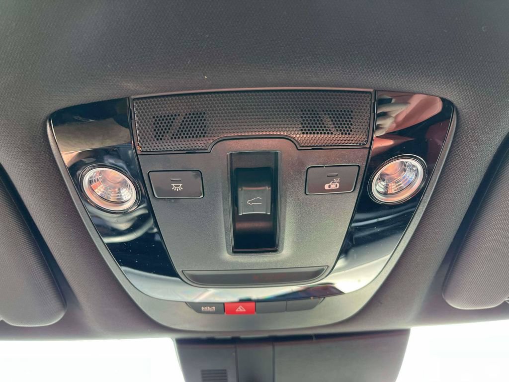 Used 2024 Kia Sportage SX FWD image 26