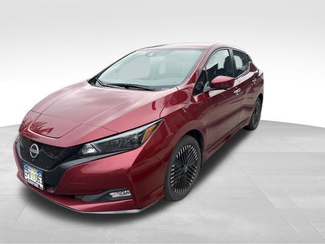 Certified 2025 Nissan Leaf SV Plus FWD image 5