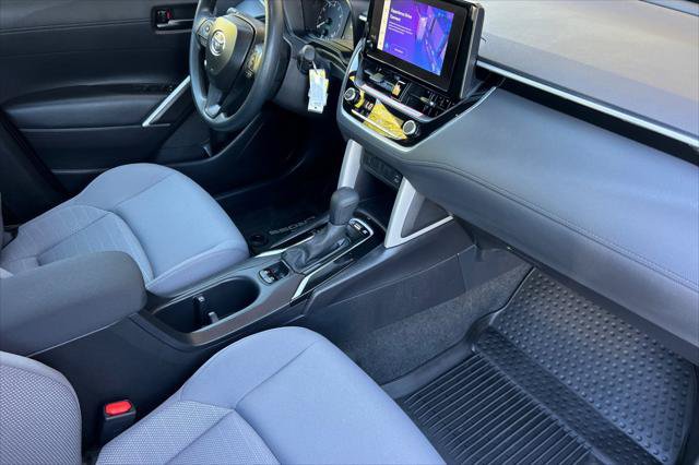 Certified 2025 Toyota Corolla Cross AWD Hybrid image 17