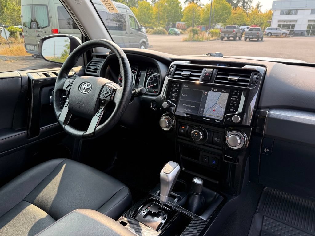 Used 2023 Toyota 4Runner TRD Off-Road Premium w/ Moonroof Package AWD/4WD image 21