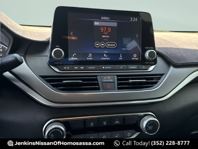 Certified 2024 Nissan Altima 2.5 SR FWD image 37